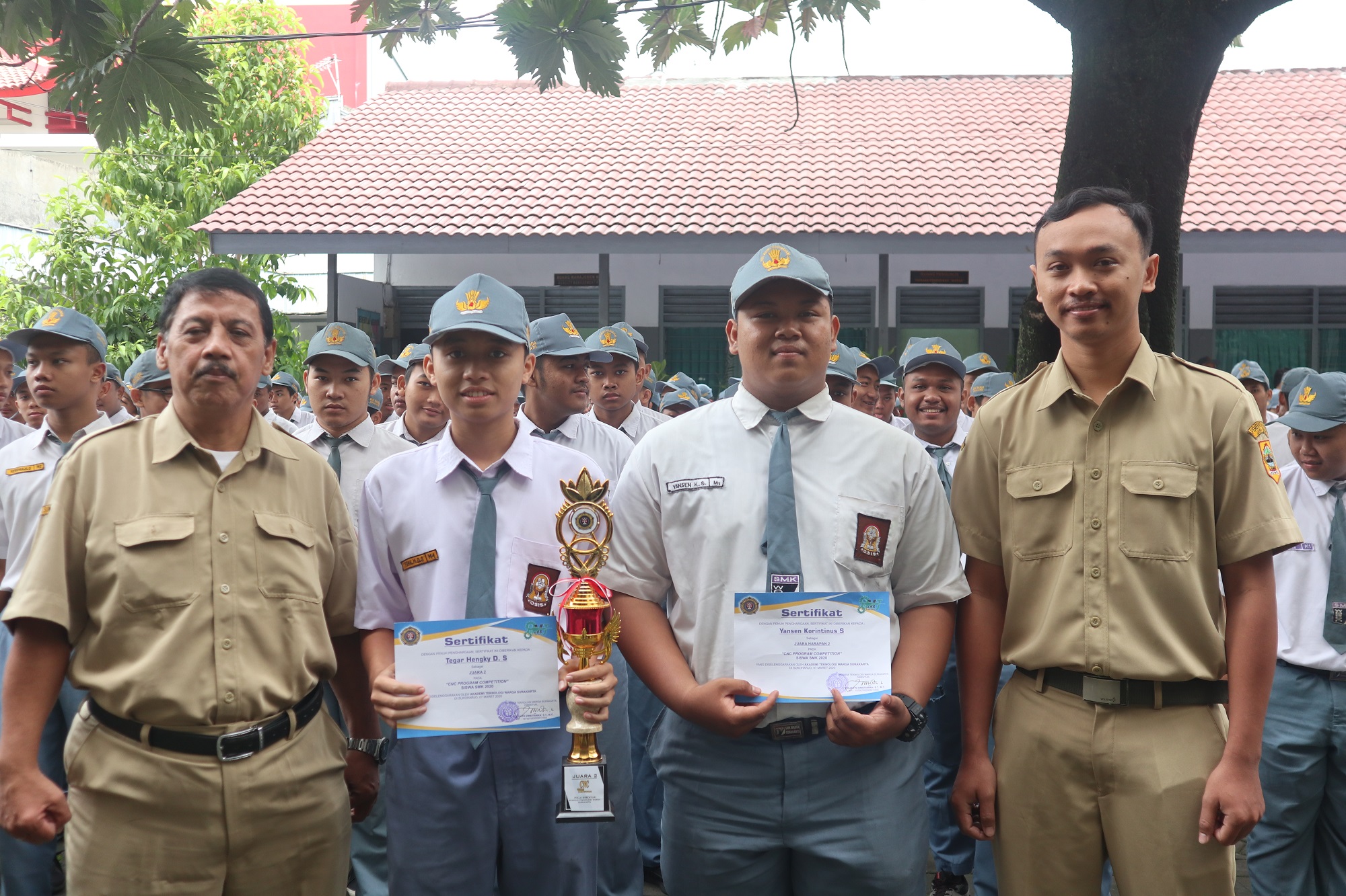 HEBAT ! SMK WARGA Surakarta Juara 2 CNC Program Competition